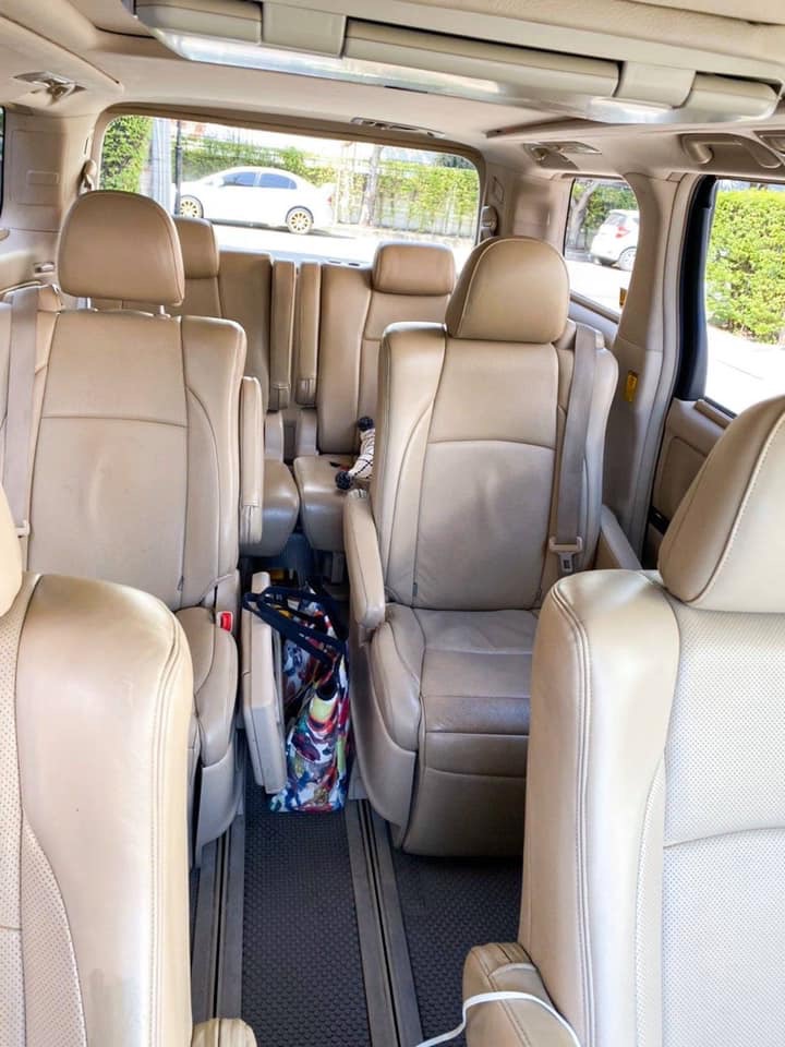 Toyota Alphard ปี 2010 สีดำ (รูปที่ 5)