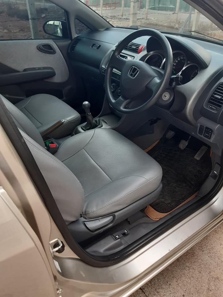 Honda City ZX ปี 2004 สีเงิน (รูปที่ 12)