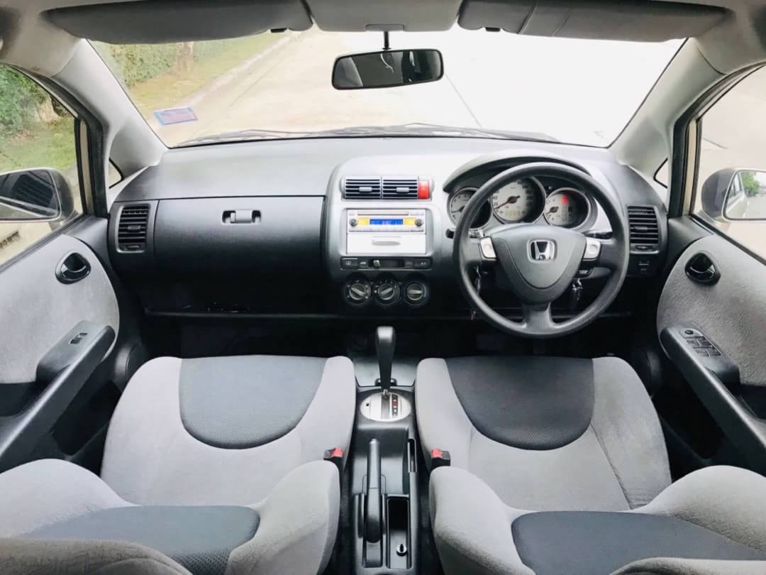 Honda Jazz GD ปี 2004 สีทอง (รูปที่ 9)