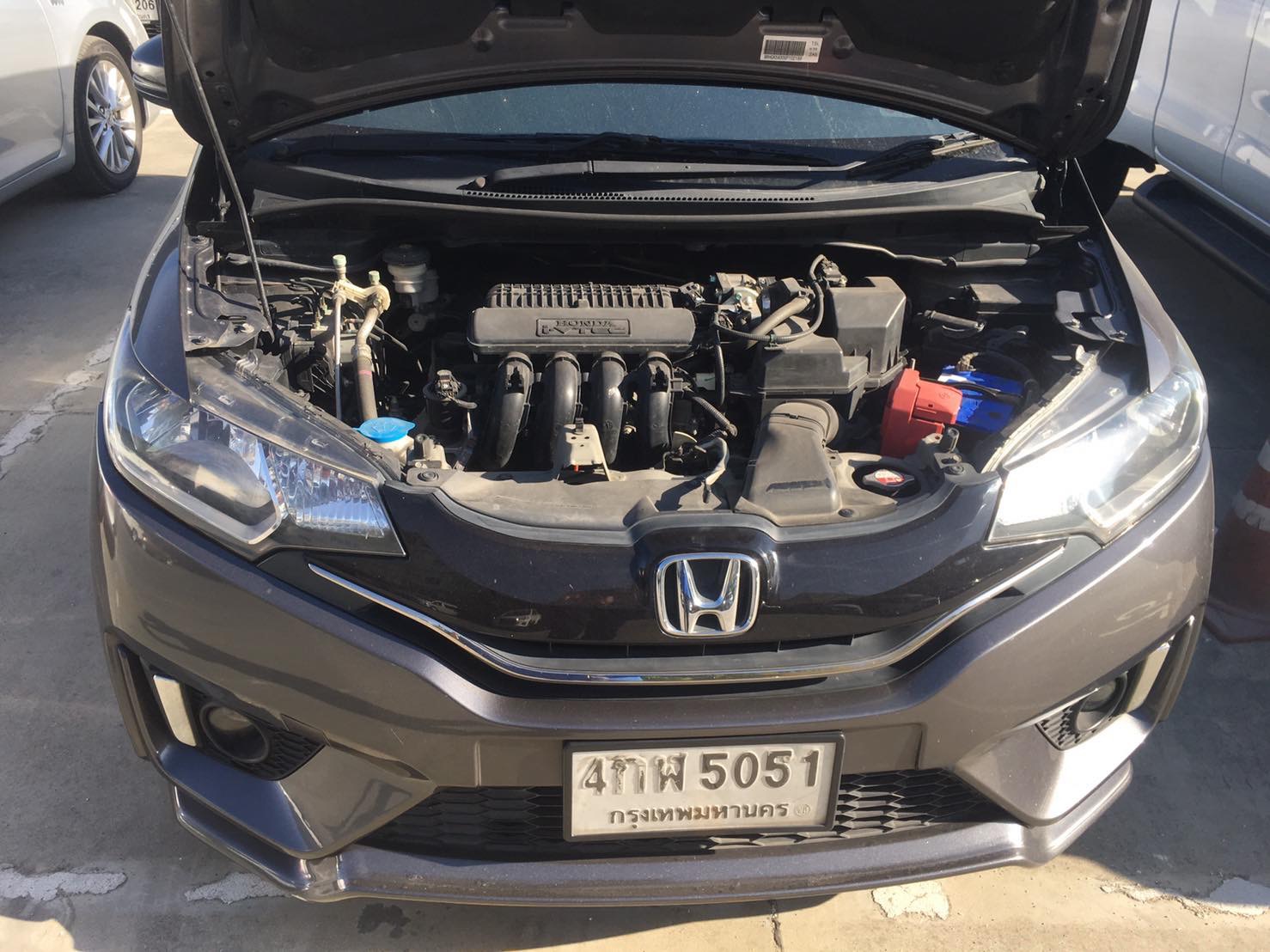 Honda Jazz GK ปี 2015 สีเทา (รูปที่ 12)
