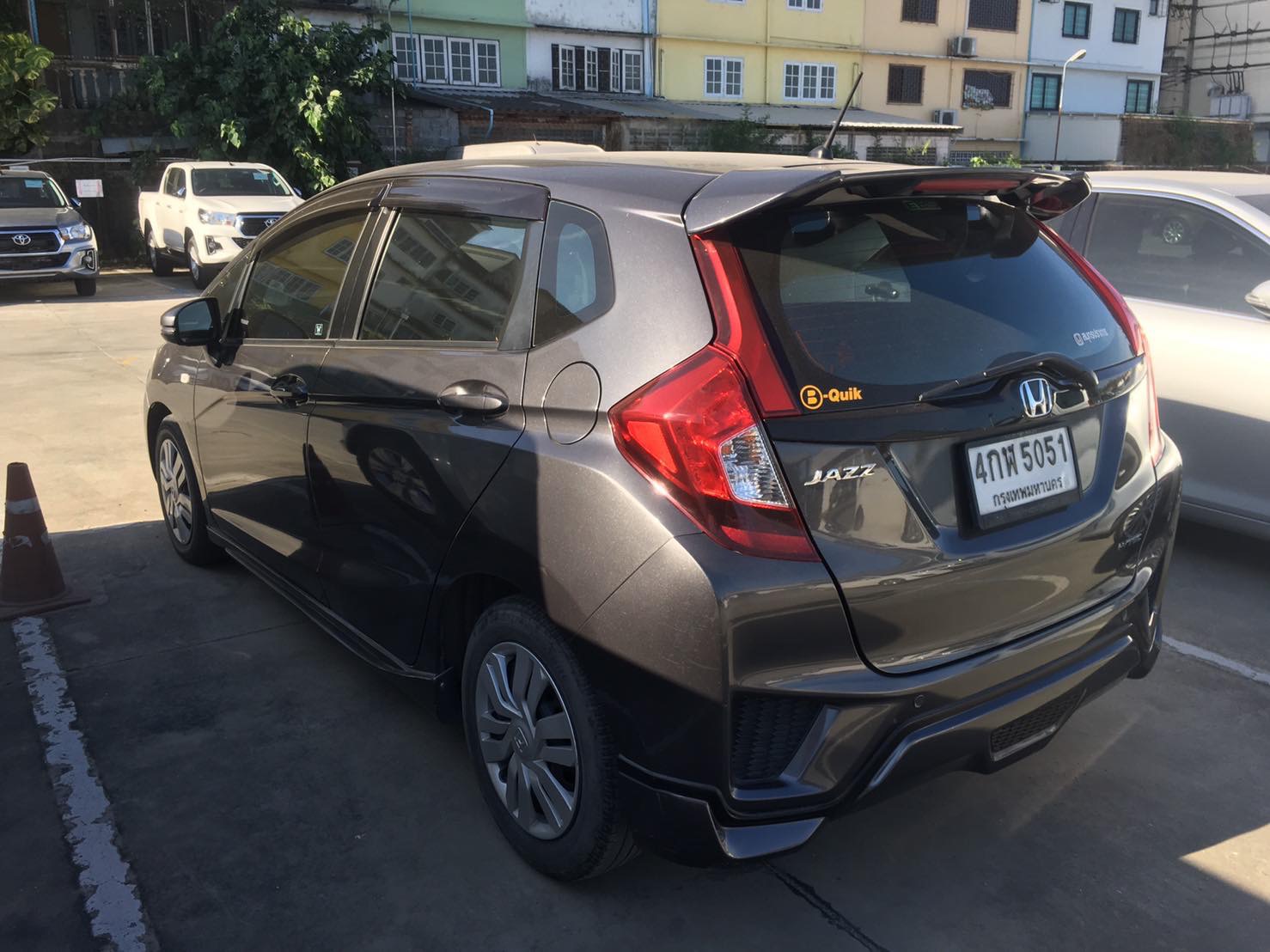 Honda Jazz GK ปี 2015 สีเทา (รูปที่ 5)