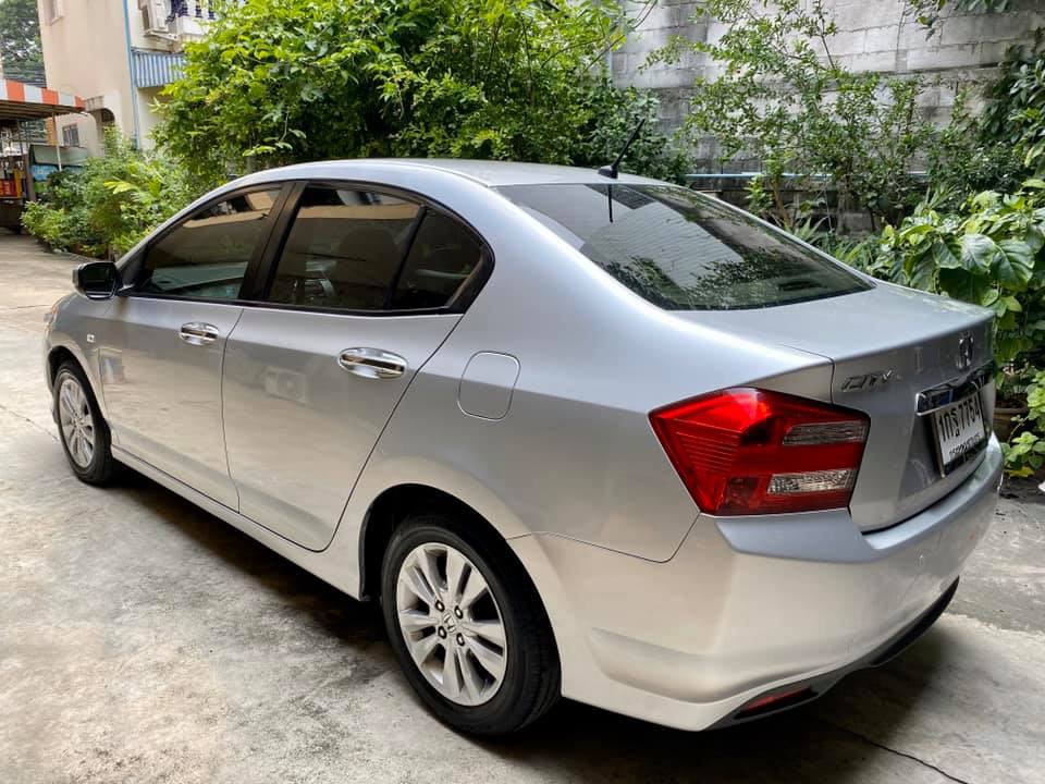 Honda City ปี 2012 สีเทา (รูปที่ 5)