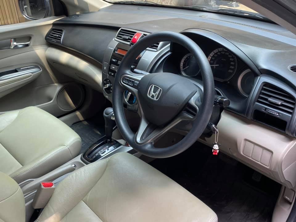 Honda City ปี 2012 สีเทา (รูปที่ 7)