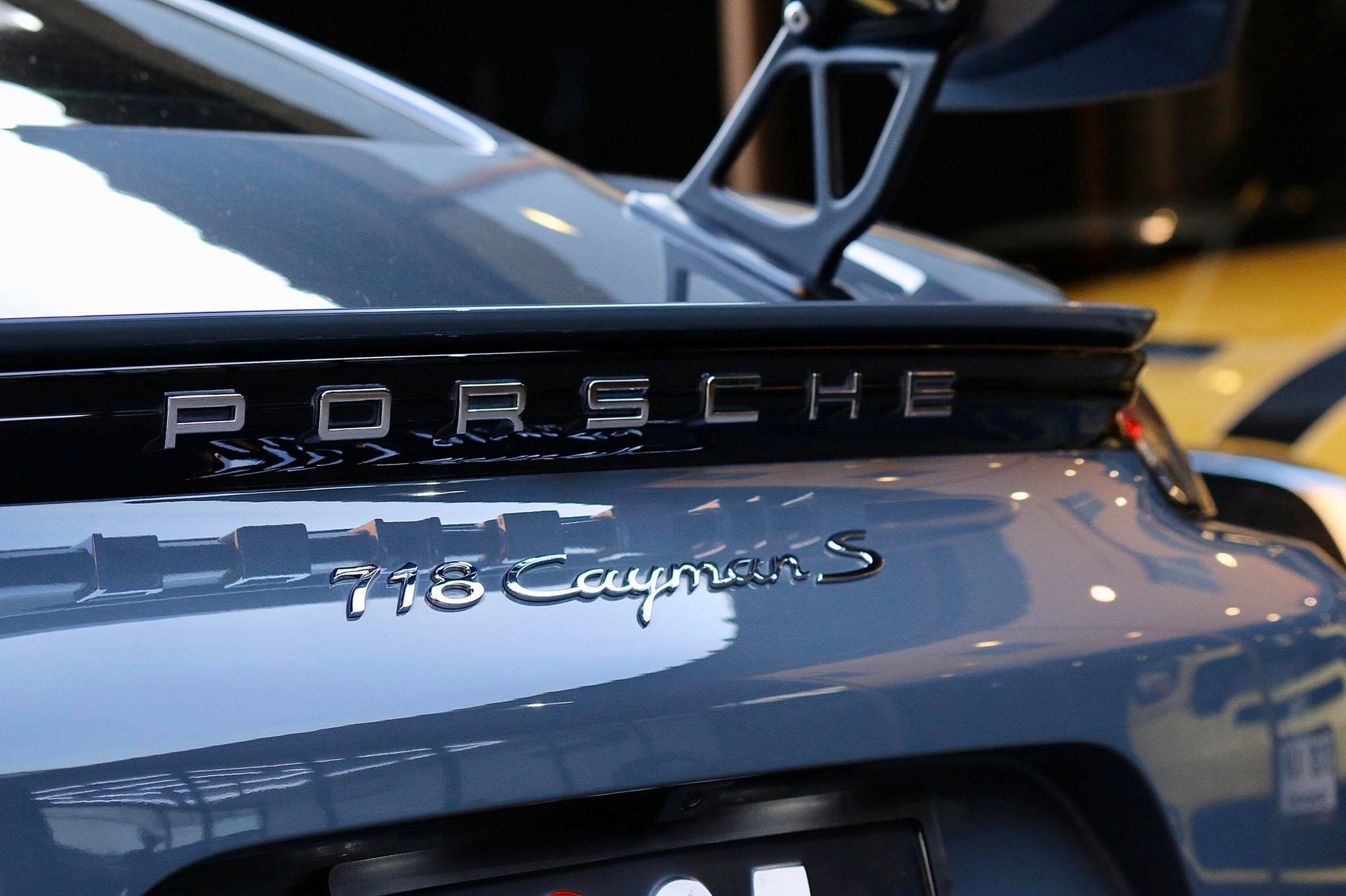 Porsche 718 Cayman S ปี 2017 (รูปที่ 9)