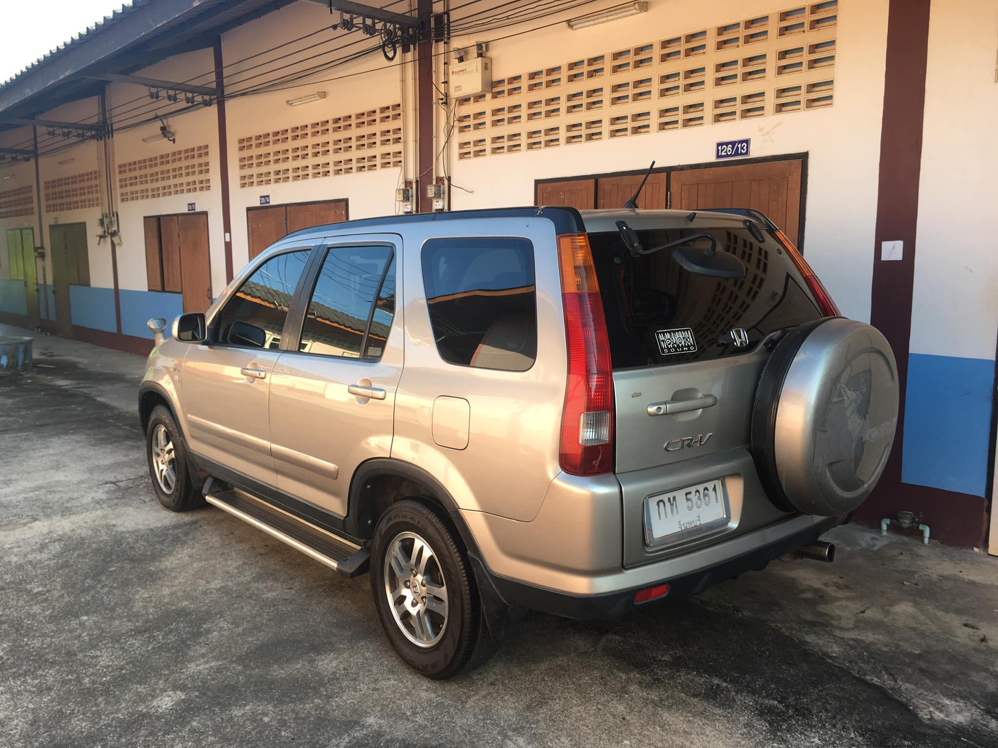 Honda CR-V ปี 2003 สีเงิน (รูปที่ 4)