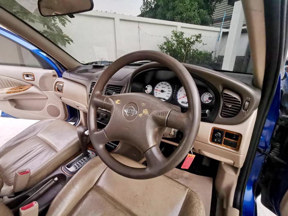 Nissan Sunny NEO ปี 2002 สีน้ำเงิน (รูปที่ 10)