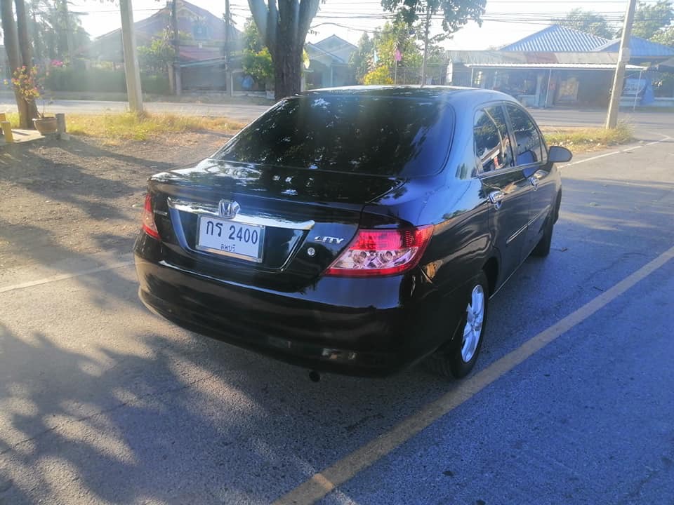 Honda City ZX ปี 2003 สีดำ (รูปที่ 2)
