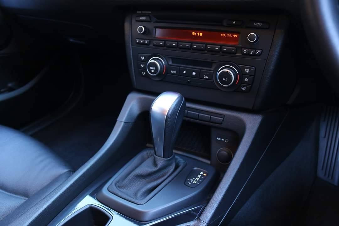 BMW X1 E84 ปี 2012 สีขาว (รูปที่ 20)