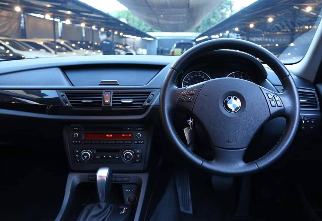 BMW X1 E84 ปี 2012 สีขาว (รูปที่ 9)