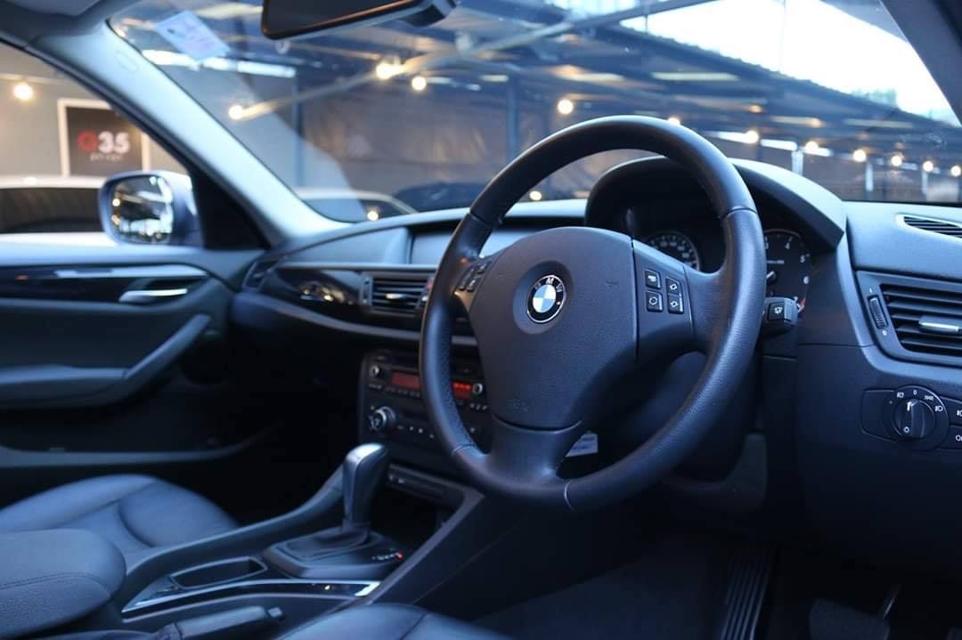 BMW X1 E84 ปี 2012 สีขาว (รูปที่ 11)