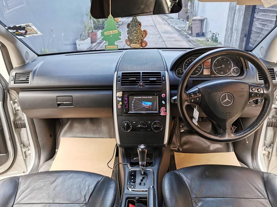 Mercedes-Benz A-Class W169 A170 ปี 2009 สีเงิน (รูปที่ 8)