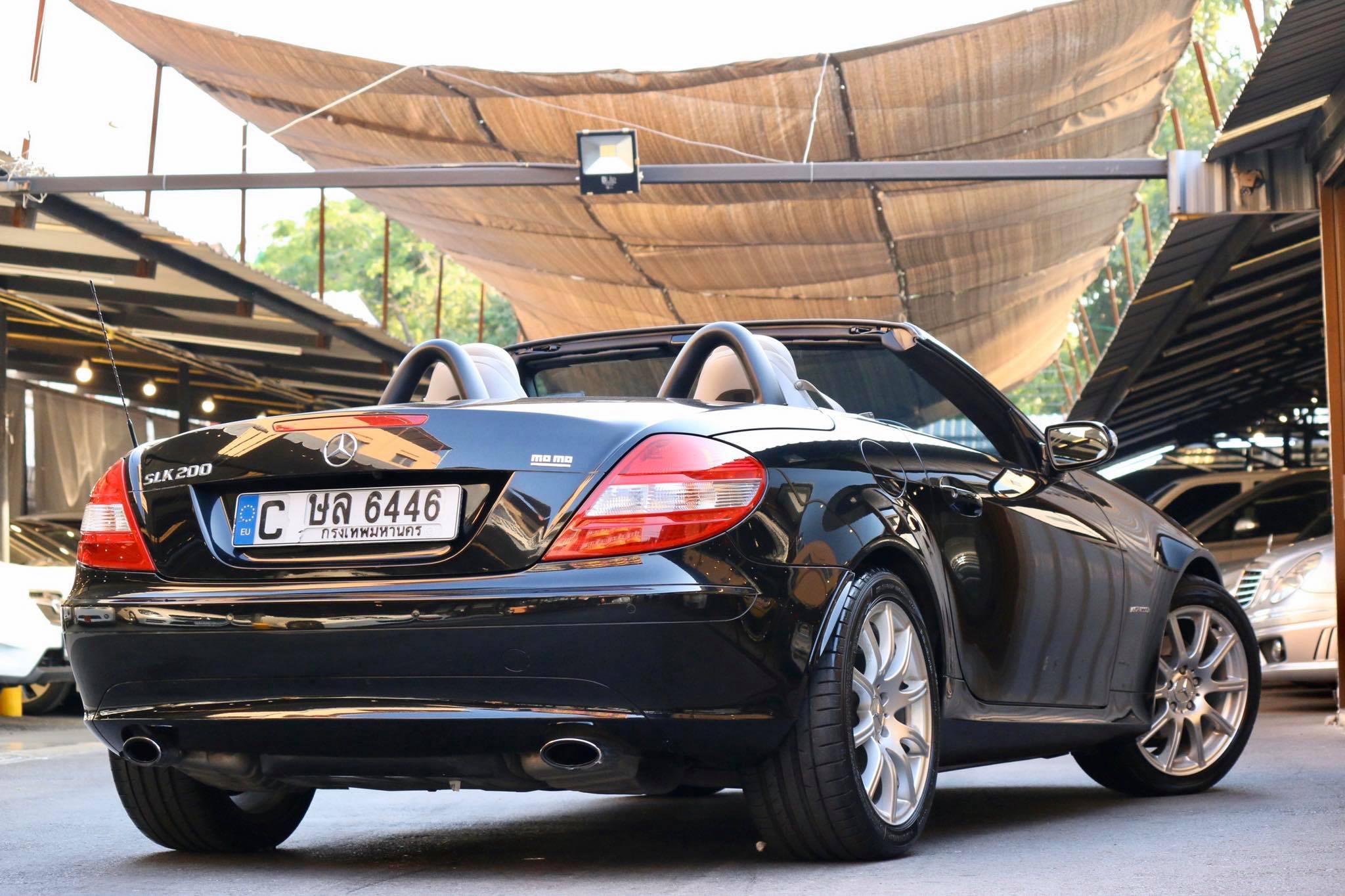 Mercedes-Benz SLK-Class R171 SLK200 ปี 2006 สีดำ (รูปที่ 4)