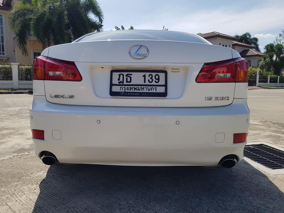 Lexus IS XE20 IS250 ปี 2007 สีขาว