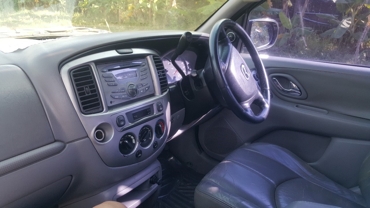 Mazda Tribute ปี 2004 สีอื่นๆ (รูปที่ 10)