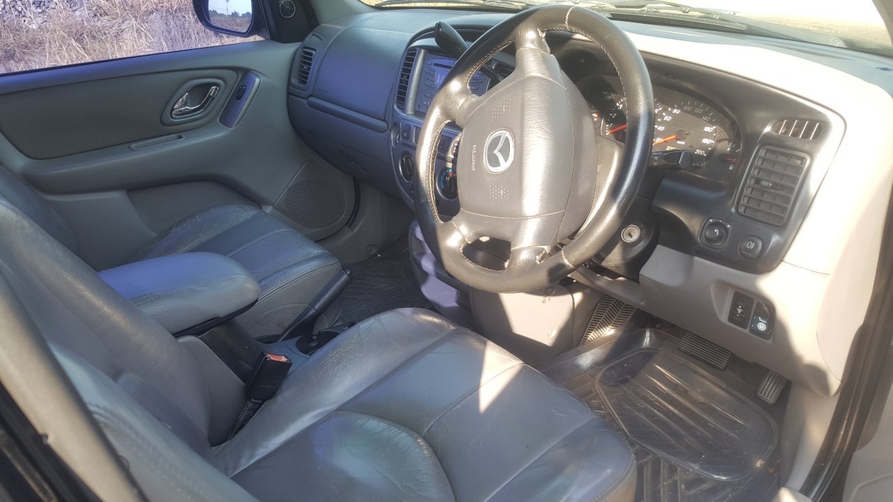 Mazda Tribute ปี 2004 สีอื่นๆ (รูปที่ 11)