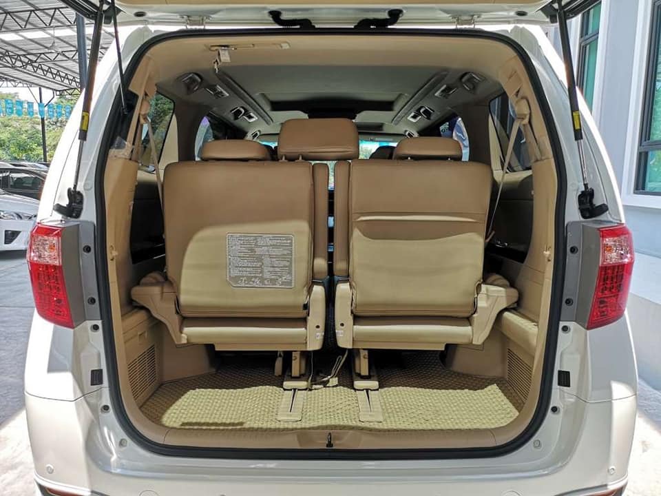 Toyota Alphard ปี 2014 สีขาว (รูปที่ 11)