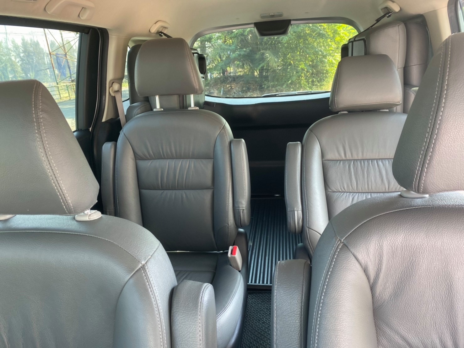 Honda Freed ปี 2014 สีเทา (รูปที่ 9)