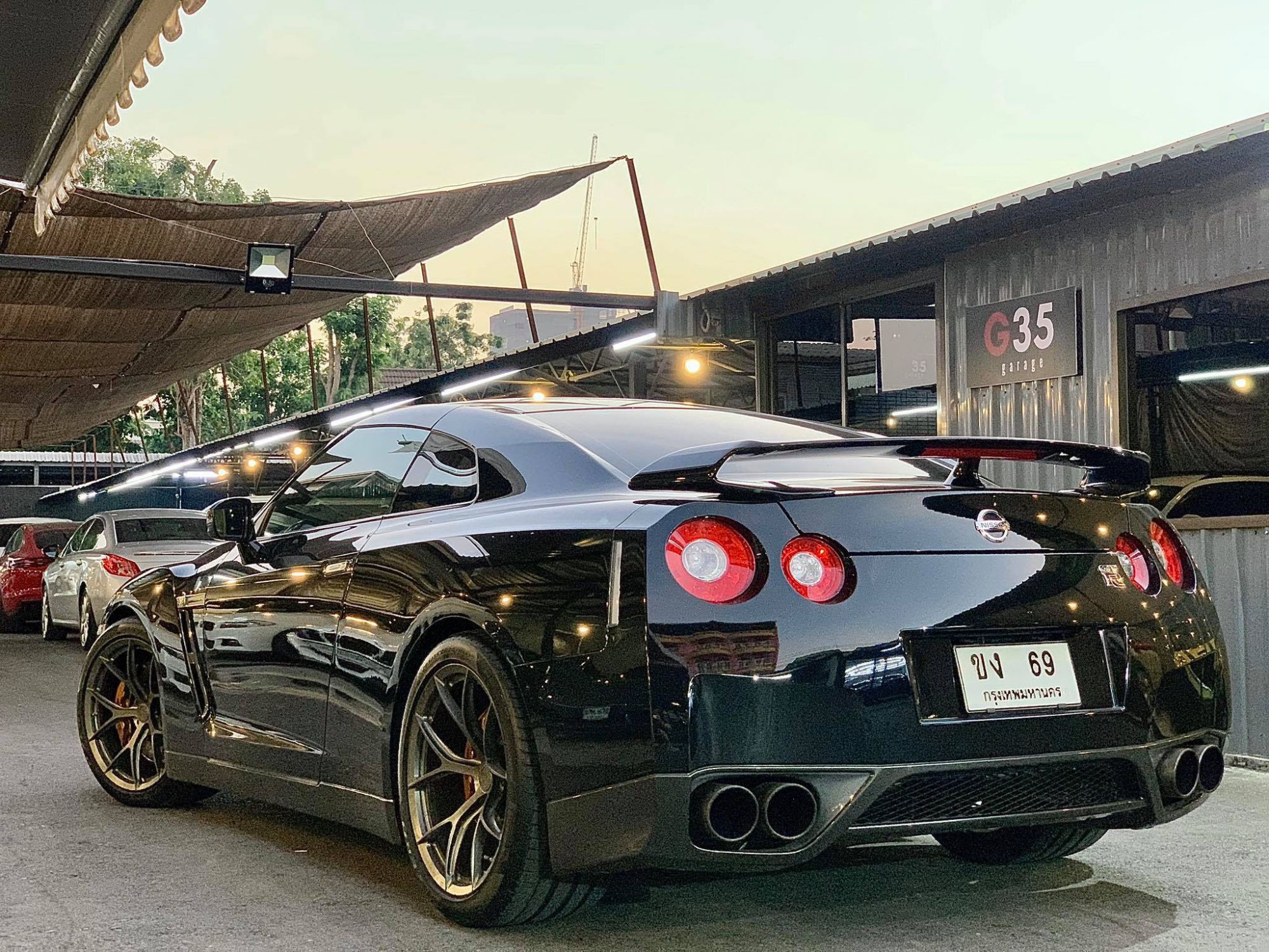 Nissan GT-R (R35) ปี 2009 สีดำ (รูปที่ 2)