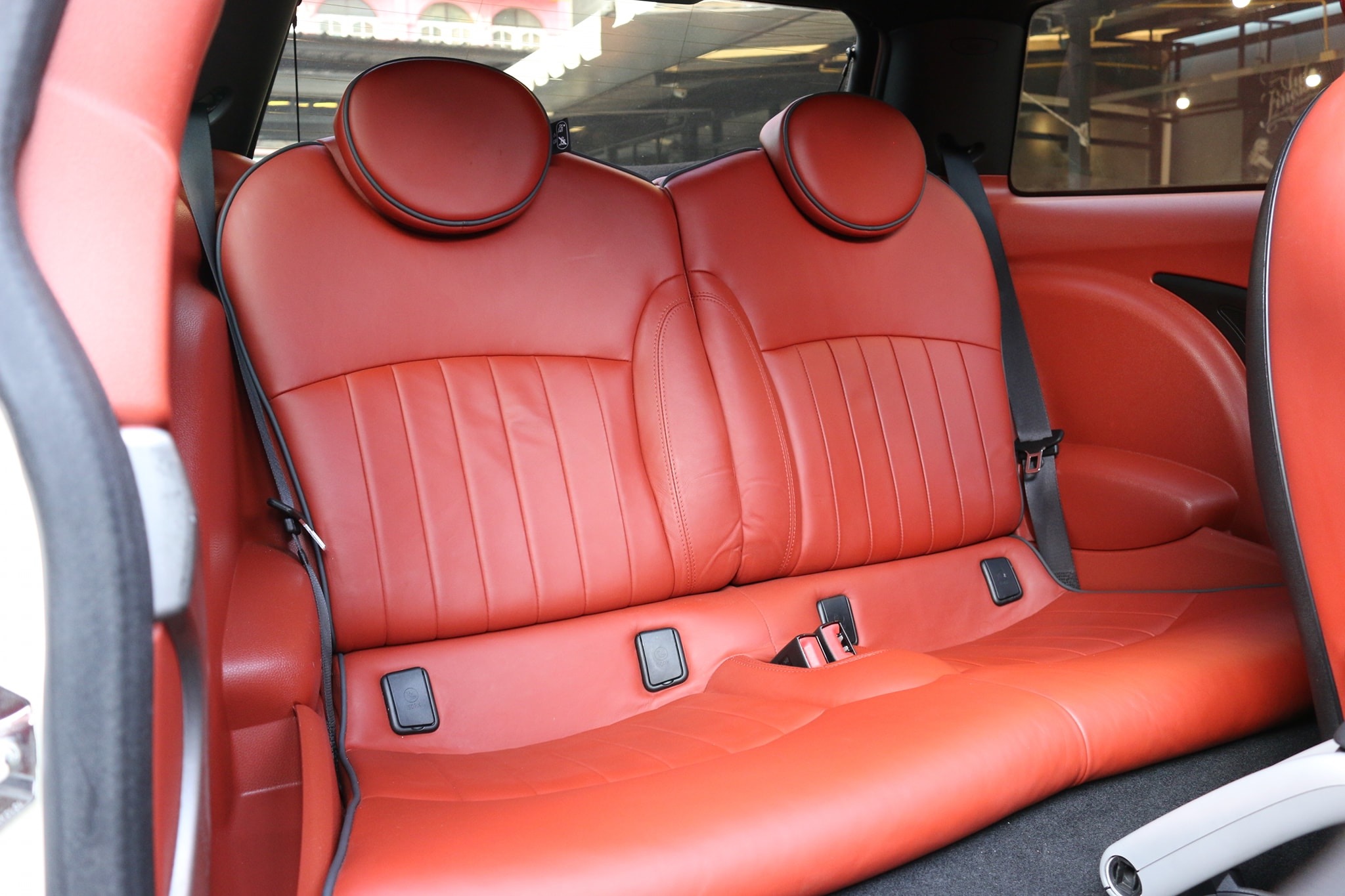 Mini Hatch (Cooper) Gen2 R56 ปี 2008 สีขาว (รูปที่ 15)