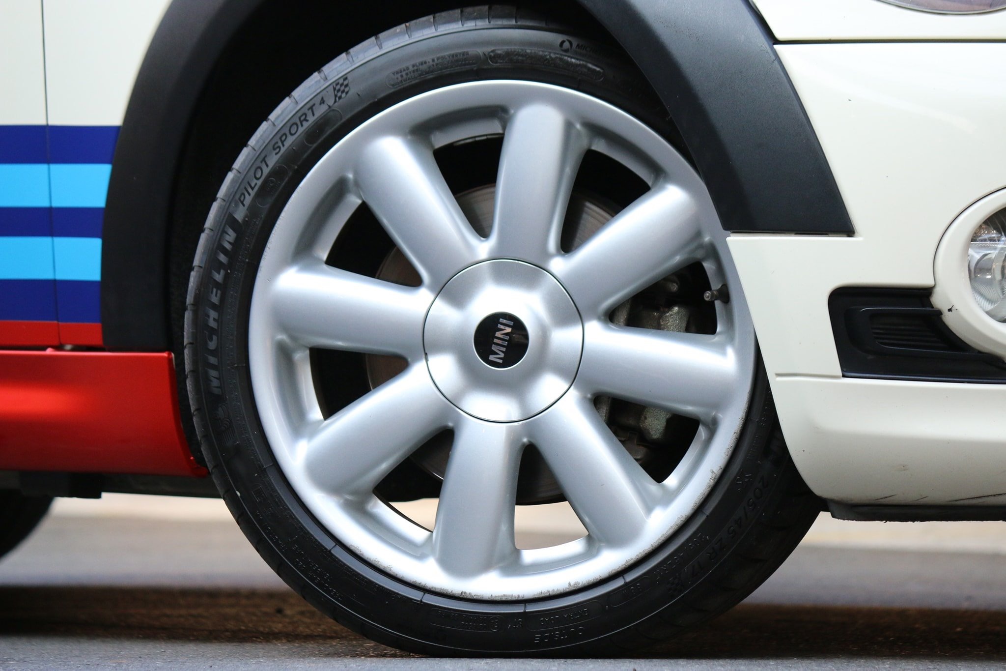 Mini Hatch (Cooper) Gen2 R56 ปี 2008 สีขาว (รูปที่ 9)