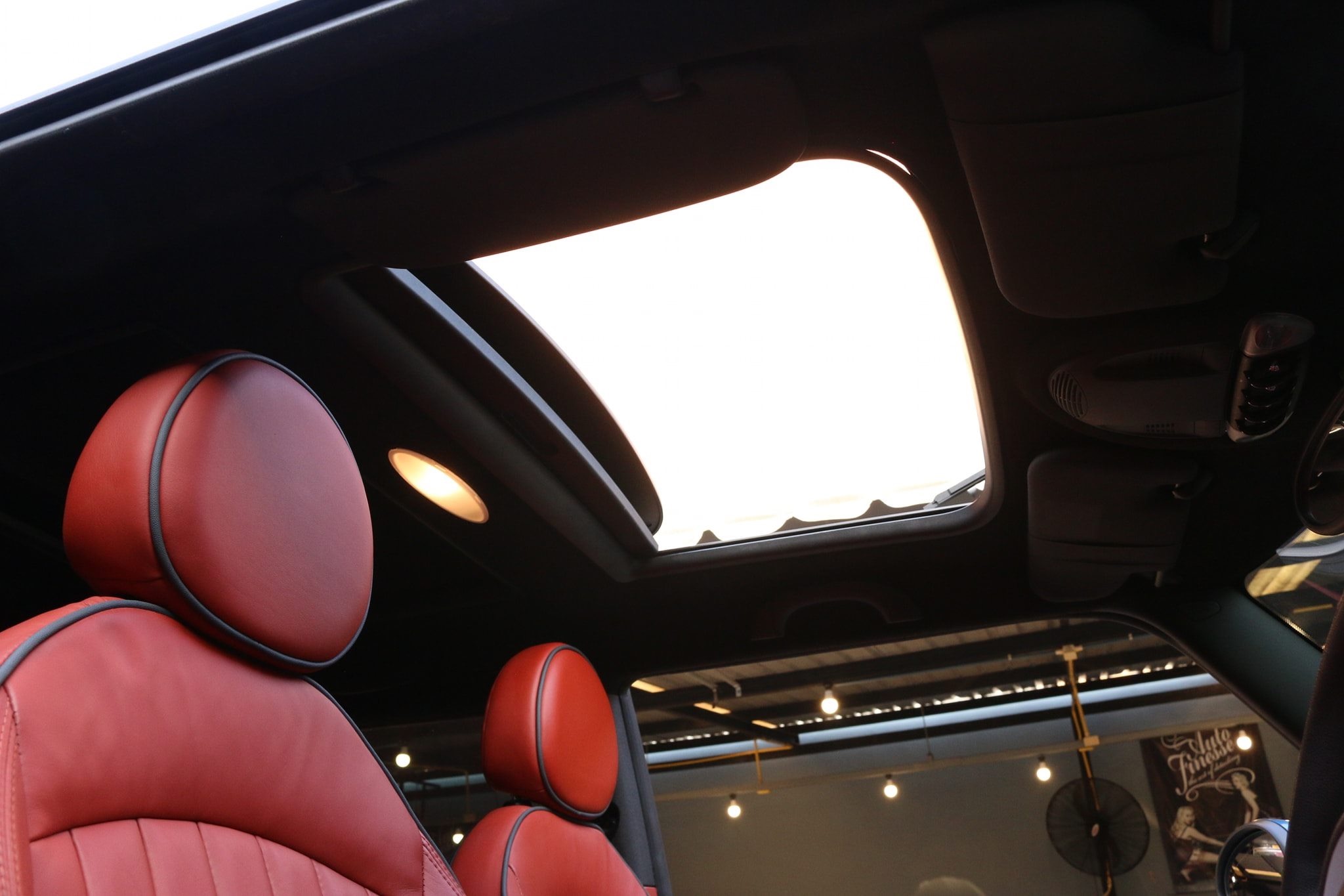Mini Hatch (Cooper) Gen2 R56 ปี 2008 สีขาว (รูปที่ 16)