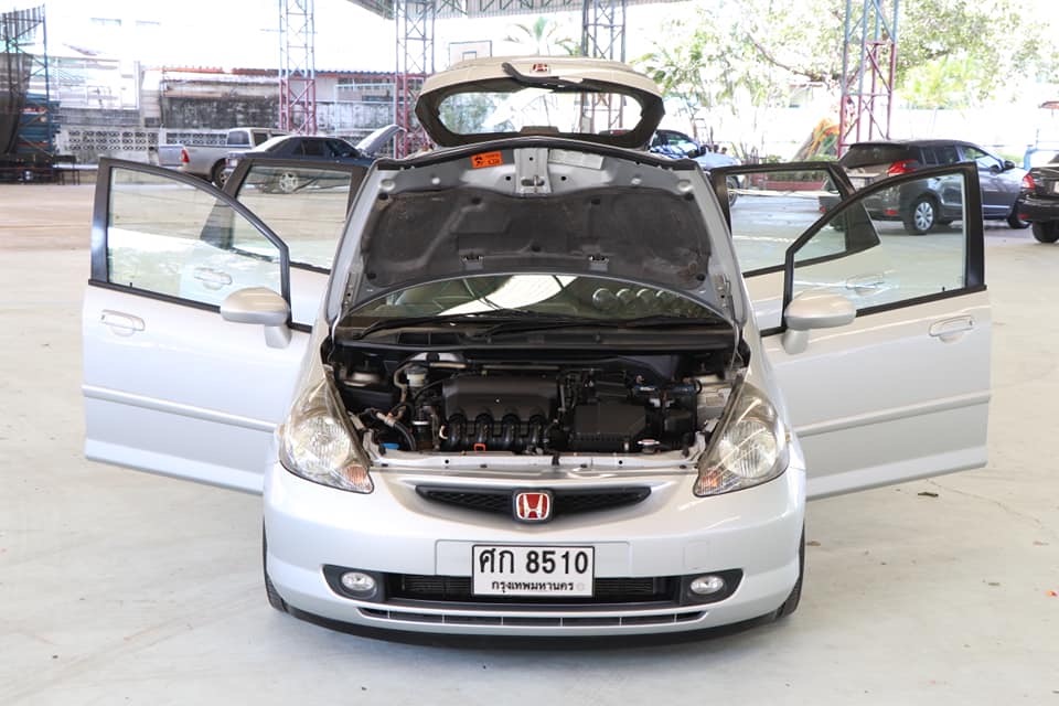 Honda Jazz GD ปี 2004 สีเงิน (รูปที่ 9)