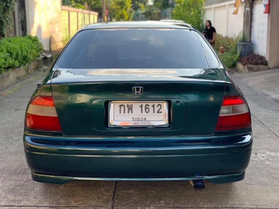 Honda Accord ปี 1997 สีเขียว