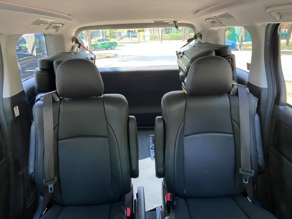 Toyota Vellfire ปี 2009 สีเทา (รูปที่ 15)