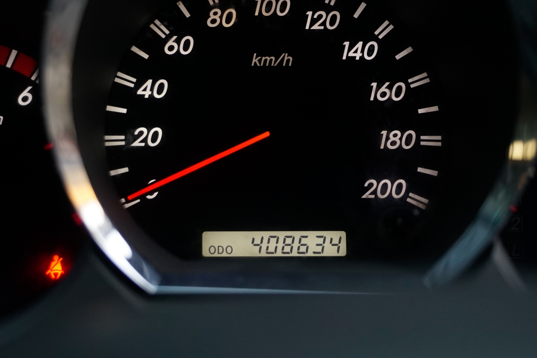 Toyota Fortuner ไมเนอร์เชนจ์ 1 ปี 2011 สีขาว (รูปที่ 5)