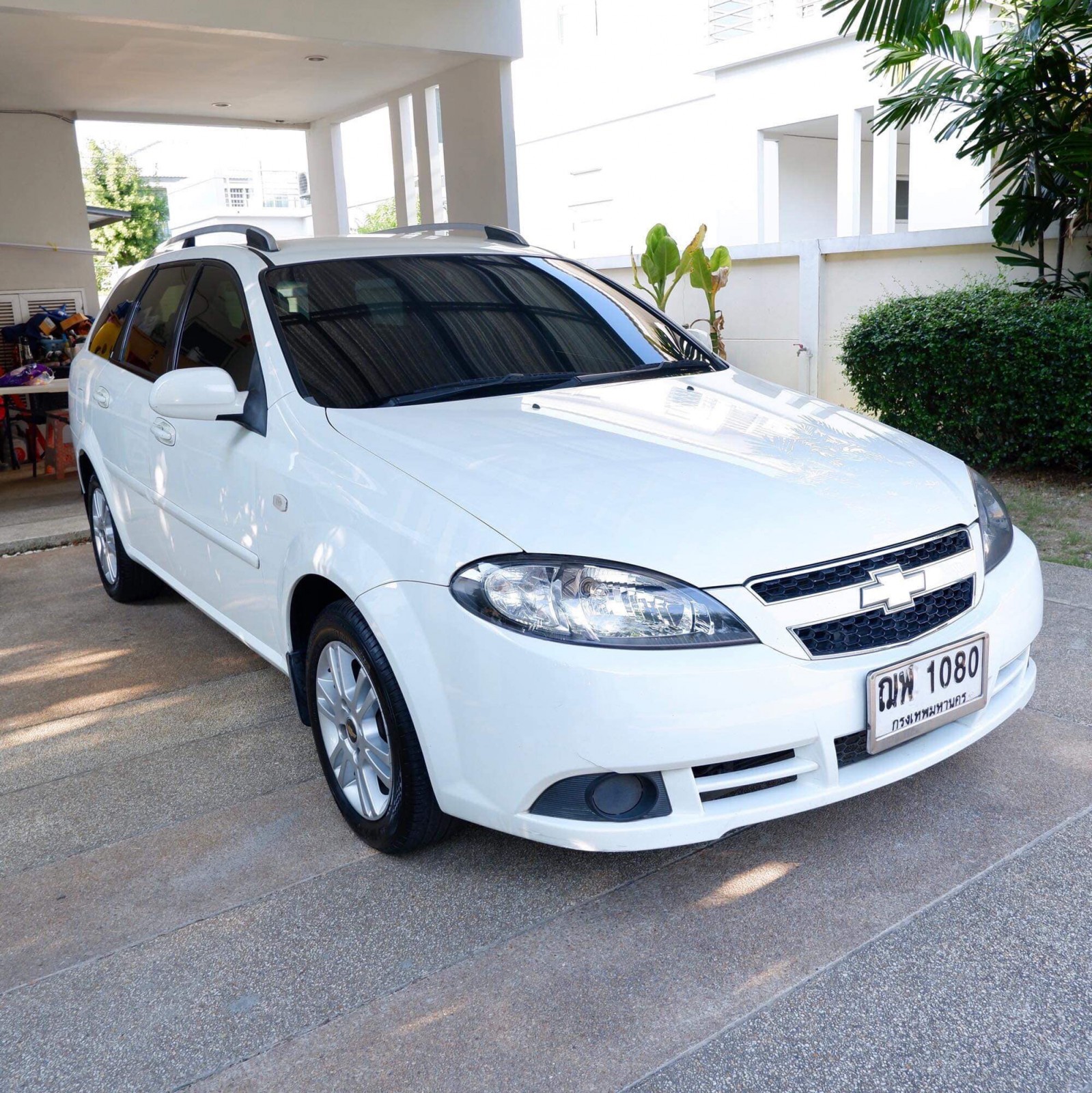 Chevrolet Optra Estate ปี 2009 สีขาว (รูปที่ 4)