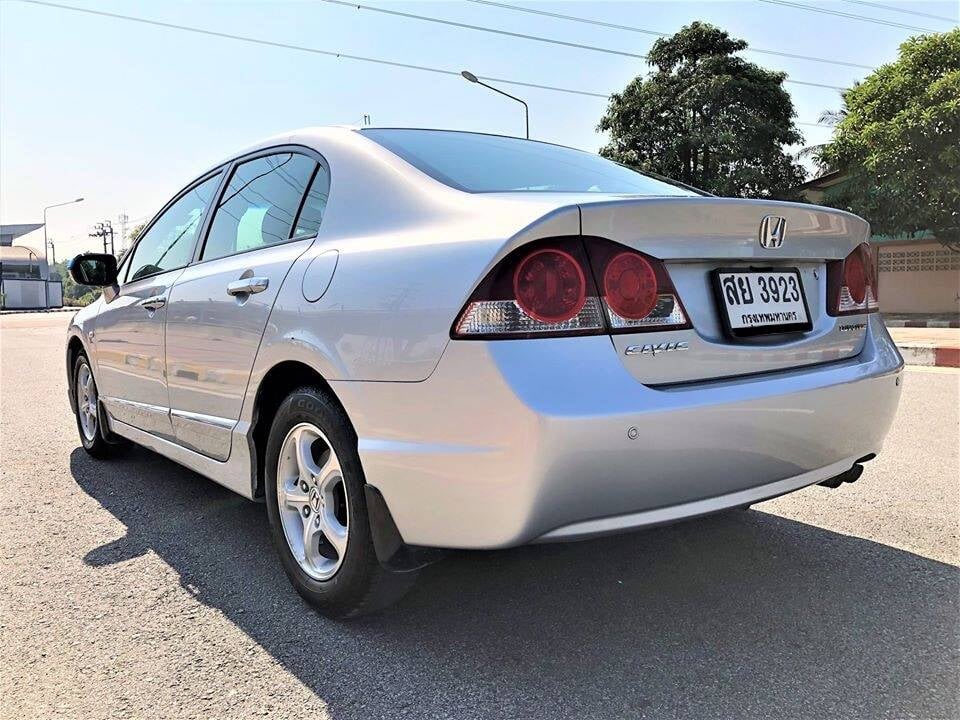Honda Civic FD ปี 2006 สีเงิน (รูปที่ 4)