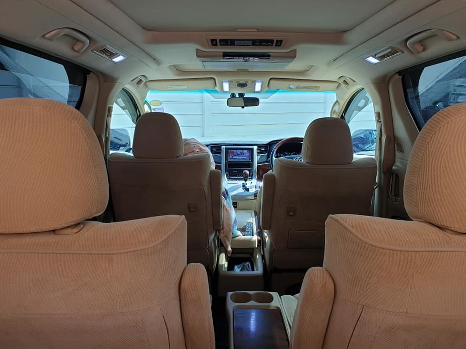 Toyota Alphard ปี 2008 สีดำ (รูปที่ 10)
