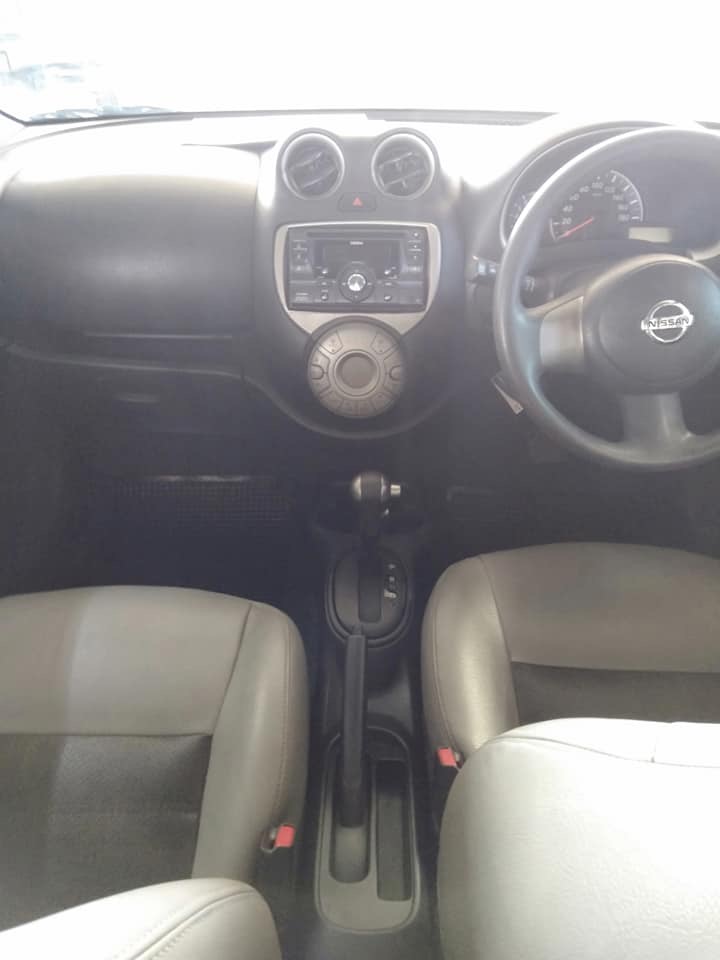 Nissan March ปี 2011 สีเงิน (รูปที่ 8)