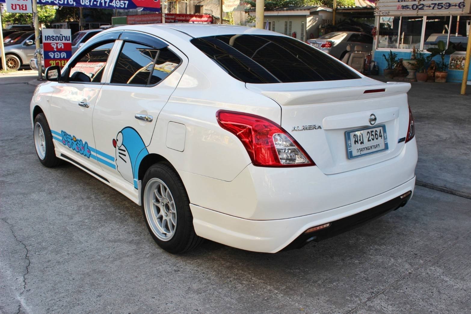 Nissan Almera ปี 2012 สีขาว (รูปที่ 9)