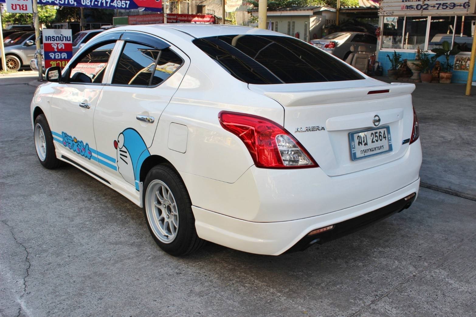 Nissan Almera ปี 2012 สีขาว