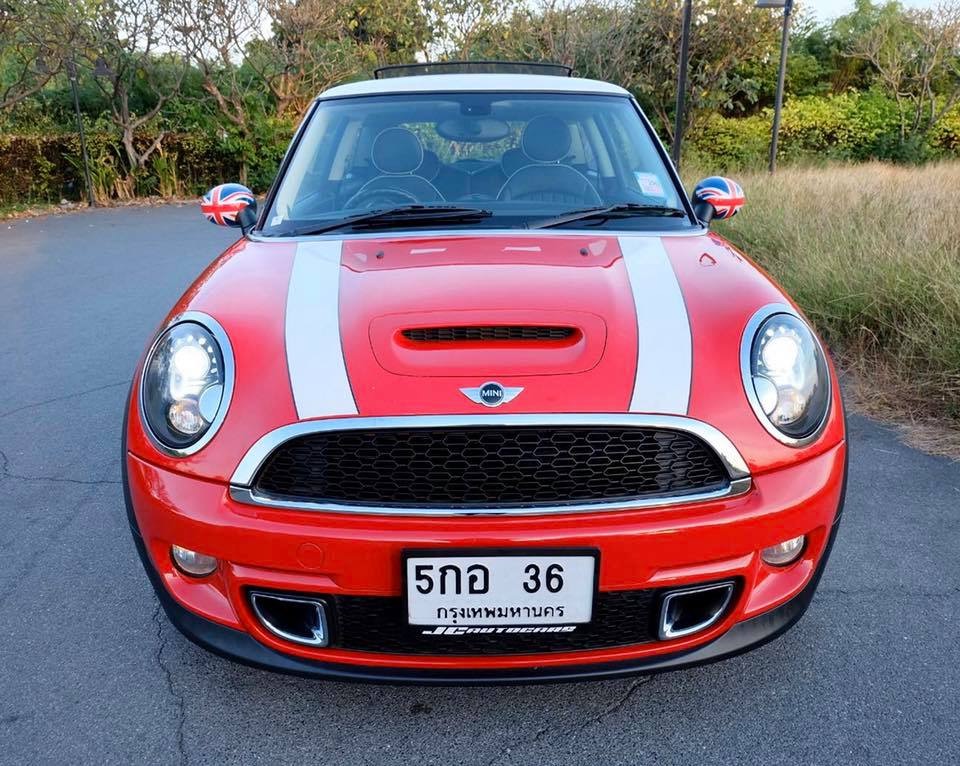 Mini Hatch (Cooper) Gen2 R56 ปี 2011 สีแดง