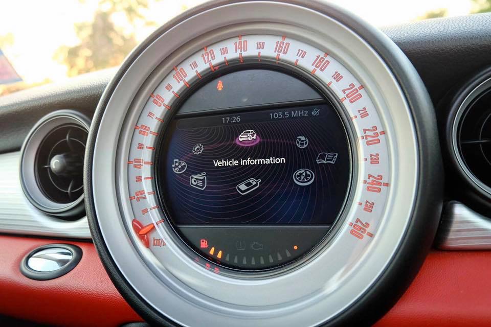 Mini Hatch (Cooper) Gen2 R56 ปี 2011 สีแดง (รูปที่ 13)