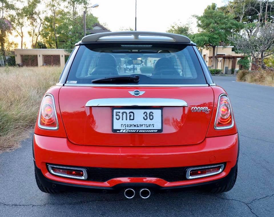 Mini Hatch (Cooper) Gen2 R56 ปี 2011 สีแดง