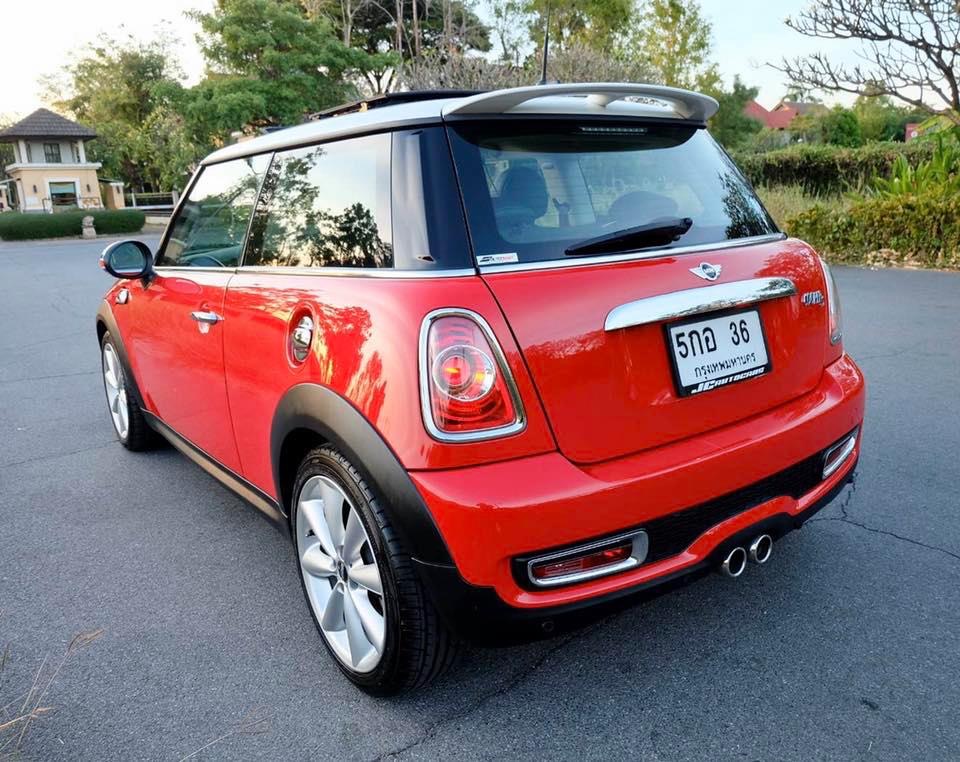 Mini Hatch (Cooper) Gen2 R56 ปี 2011 สีแดง