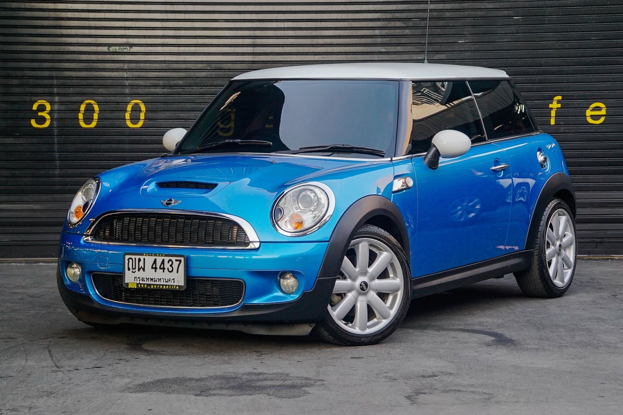 Mini Hatch (Cooper) Gen2 R56 ปี 2008 สีฟ้า