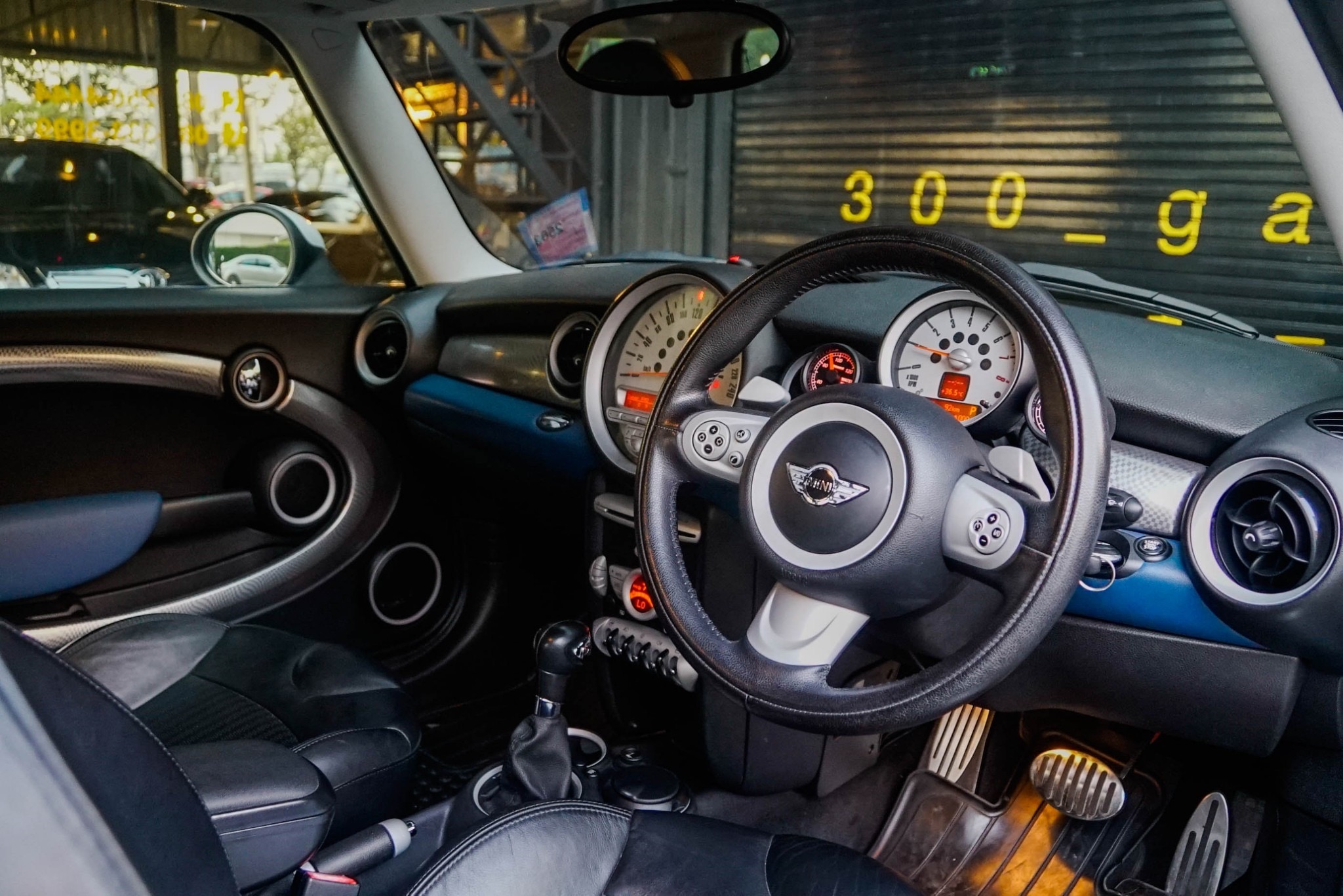 Mini Hatch (Cooper) Gen2 R56 ปี 2008 สีฟ้า (รูปที่ 11)
