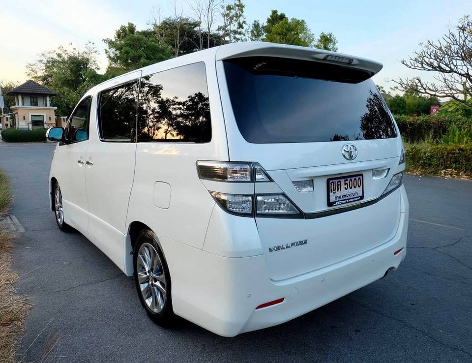 Toyota Vellfire ปี 2012 สีขาว (รูปที่ 7)
