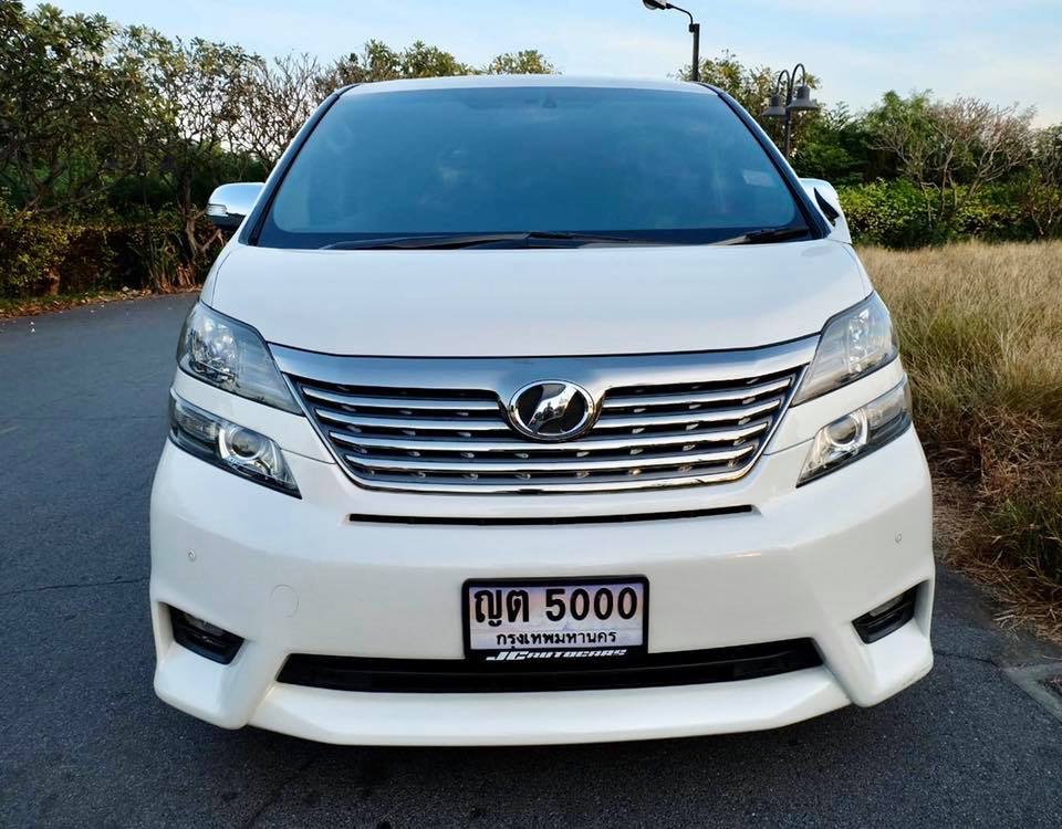 Toyota Vellfire ปี 2012 สีขาว (รูปที่ 2)