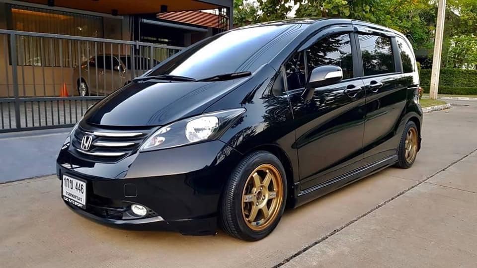 Honda Freed ปี 2012 สีดำ (รูปที่ 2)