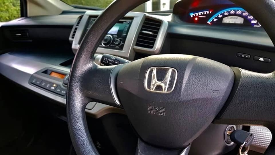 Honda Freed ปี 2012 สีดำ (รูปที่ 10)