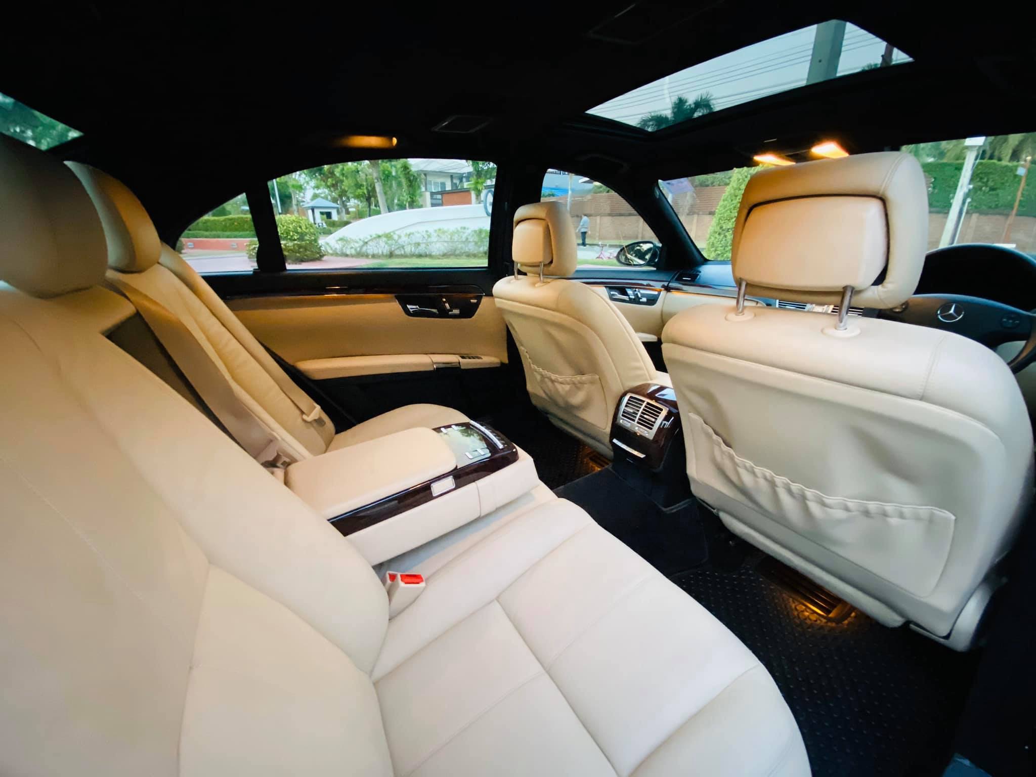 Mercedes-Benz S-Class W221 S300 ปี 2008 สีดำ (รูปที่ 11)