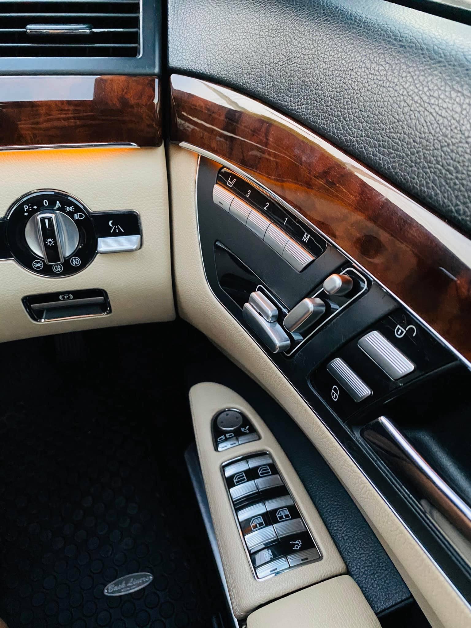 Mercedes-Benz S-Class W221 S300 ปี 2008 สีดำ (รูปที่ 12)