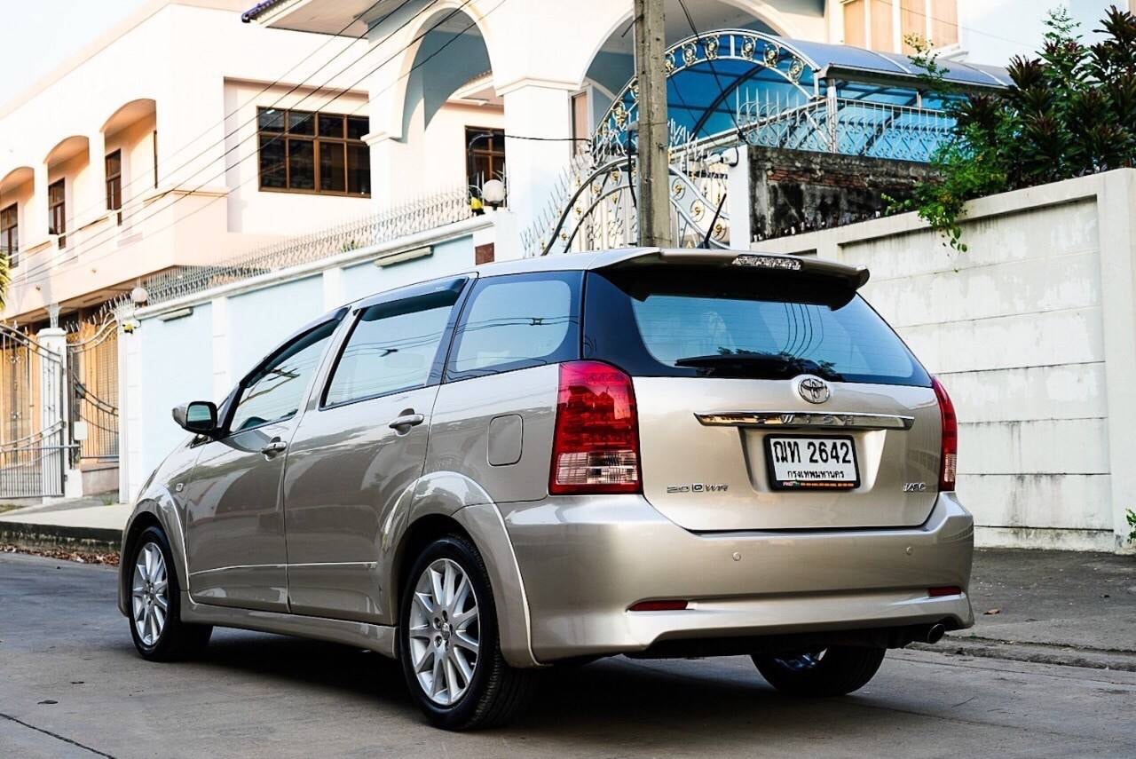 Toyota Wish ปี 2008 สีทอง (รูปที่ 4)