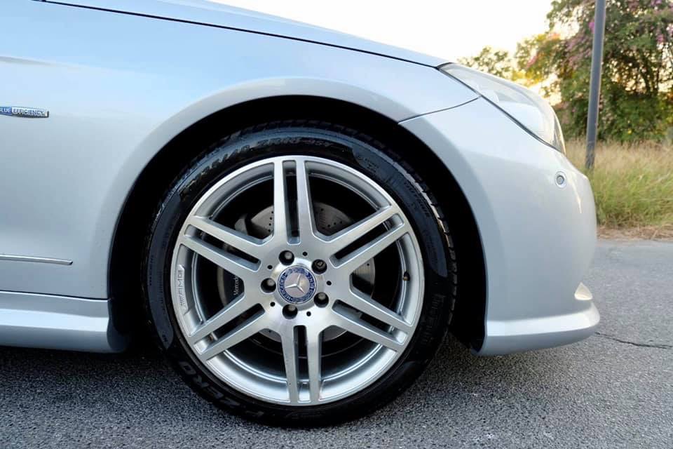 Mercedes-Benz E-Class A207 E200 ปี 2010 สีเงิน (รูปที่ 9)