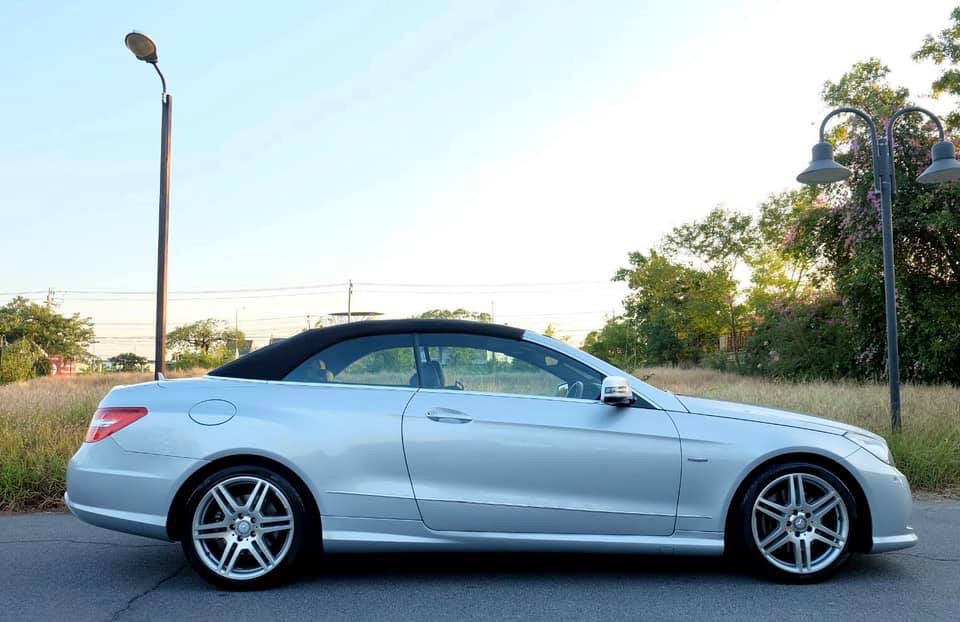 Mercedes-Benz E-Class A207 E200 ปี 2010 สีเงิน (รูปที่ 5)